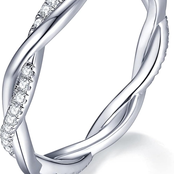 Elegant Silver Twisted Moissanite Band Ring - Picture 8 of 8